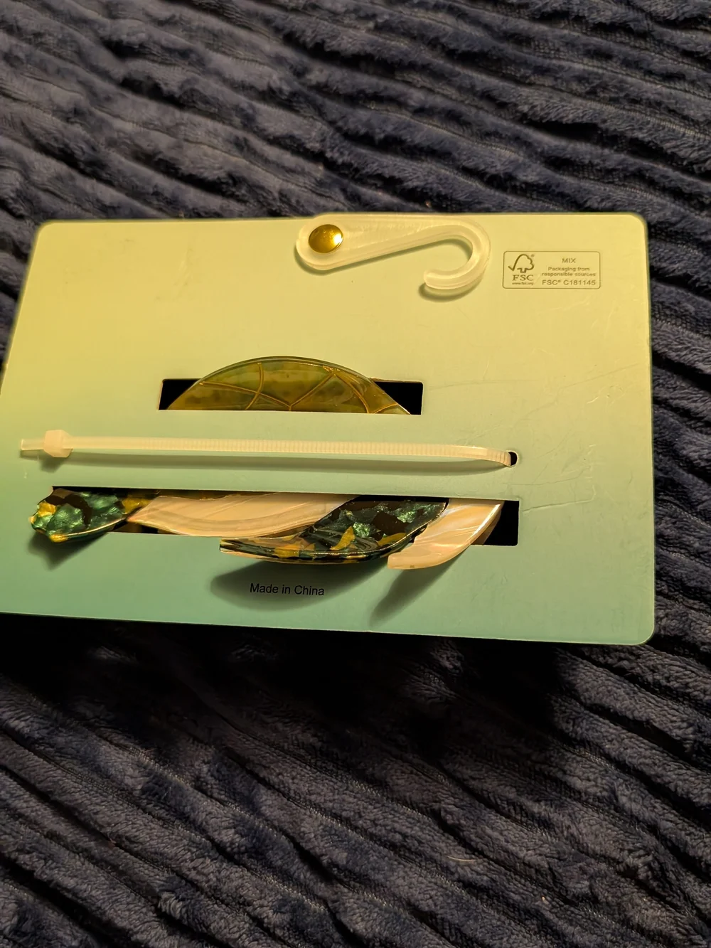 Piper·k Green Turtle Hair Clip with Gold Accents